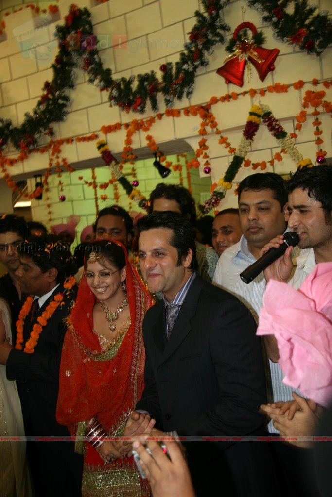 Fardeen Promotes Dulha Mil Gaya Event hd photo