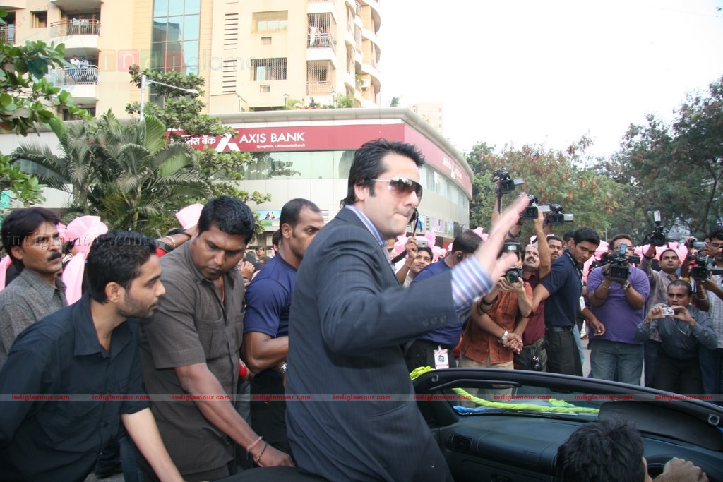 Fardeen Promotes Dulha Mil Gaya Event hd photo