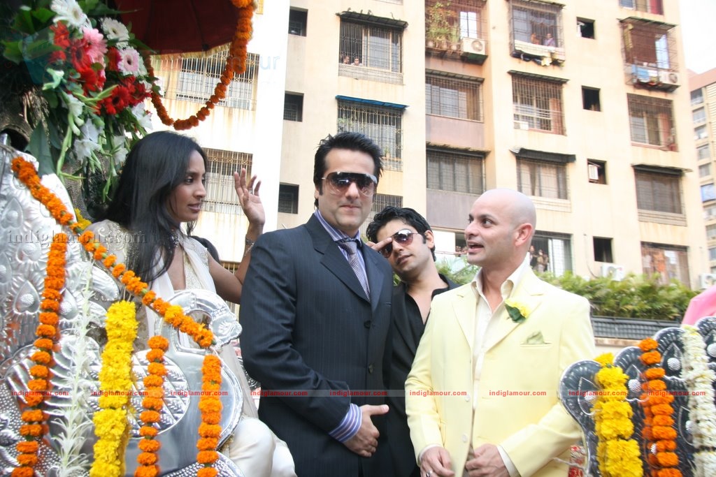 Fardeen Promotes Dulha Mil Gaya Event hd photo