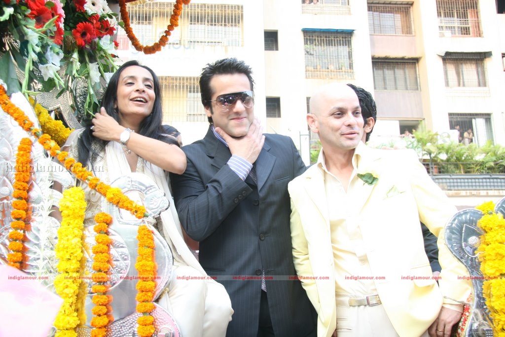 Fardeen Promotes Dulha Mil Gaya Event hd photo