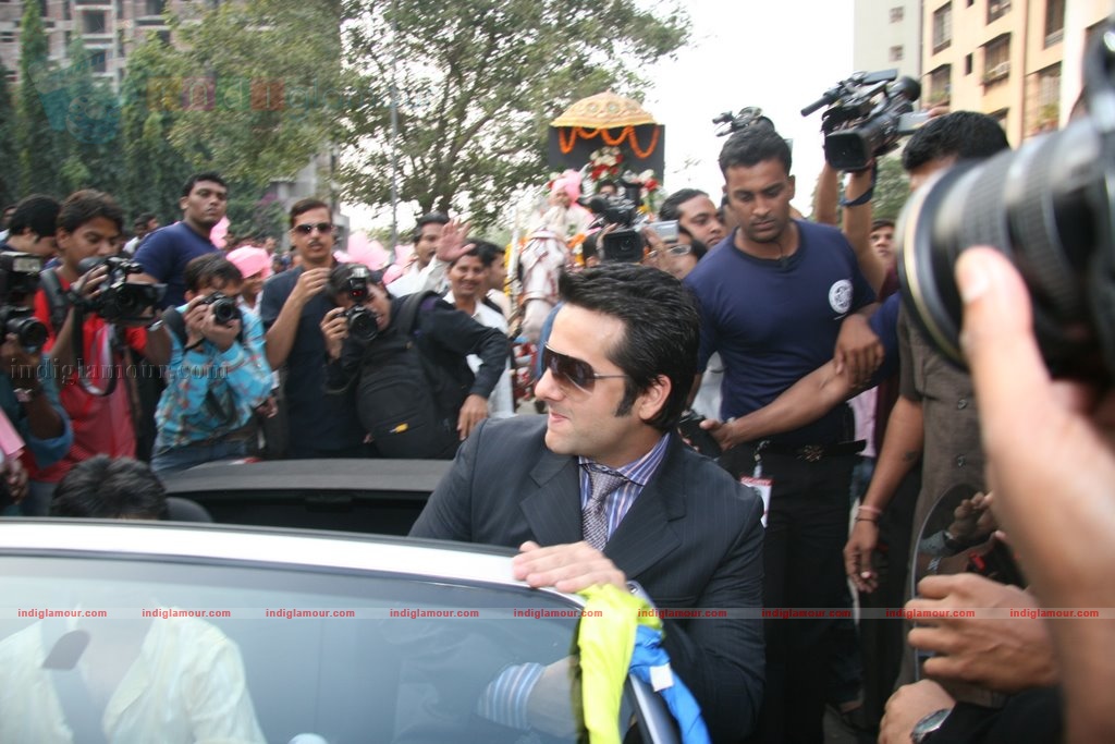 Fardeen Promotes Dulha Mil Gaya Event hd photo