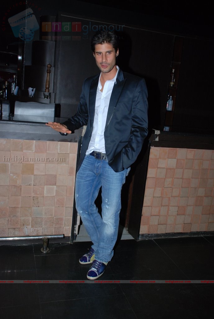 Koena Mitra celebrates her Birthday Event hd photo