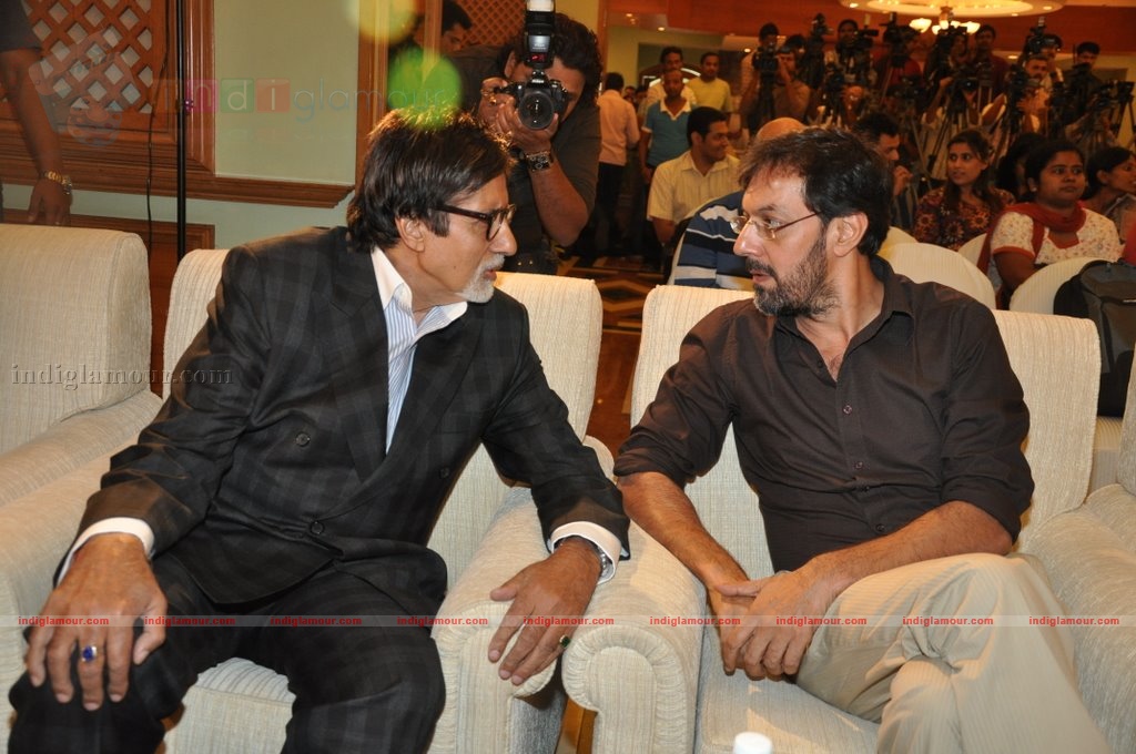 BigB, Ritesh, Neetu Chandra and Gul at Rann Media meet Event hd photo