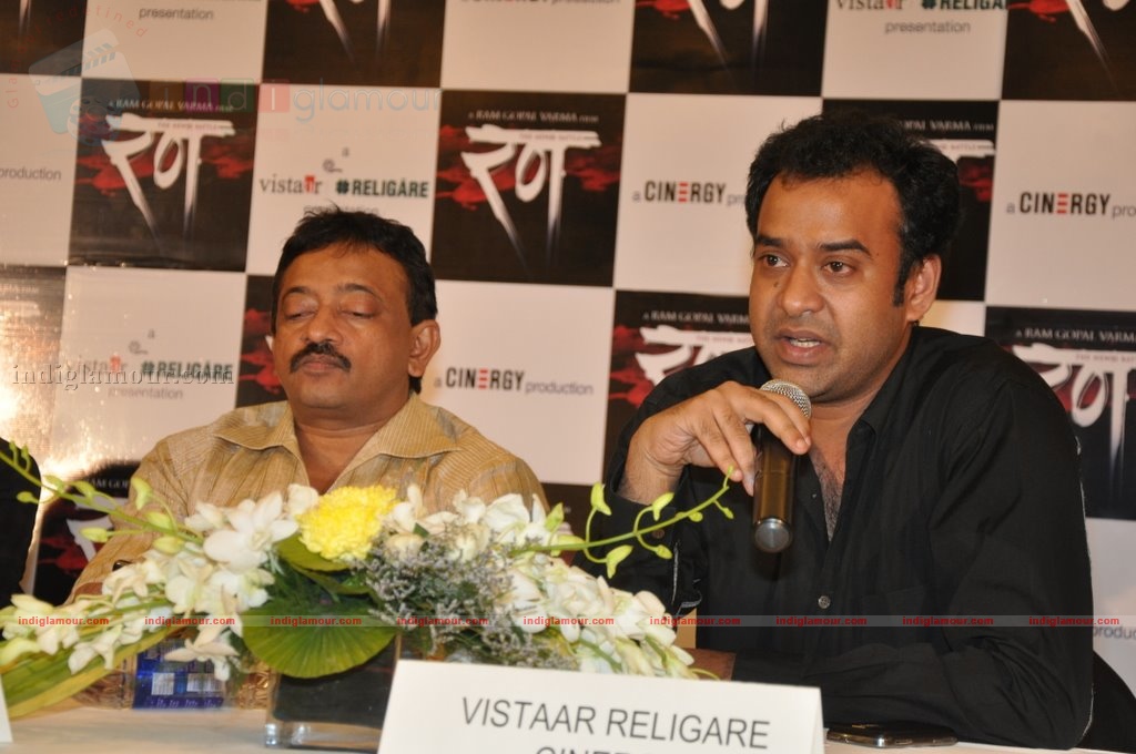 BigB, Ritesh, Neetu Chandra and Gul at Rann Media meet Event hd photo