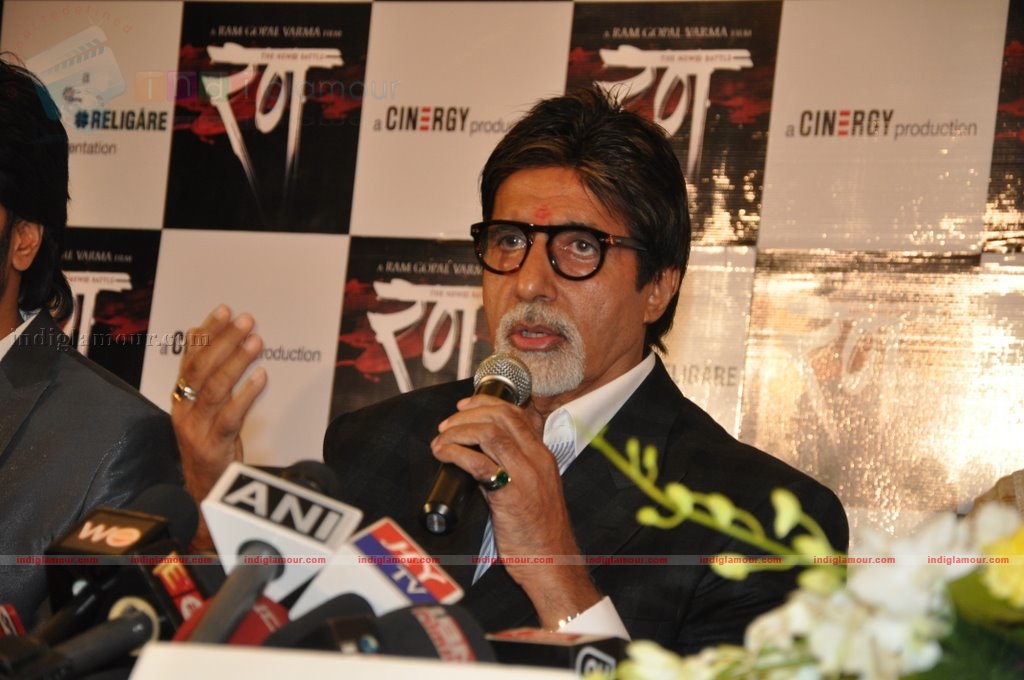 BigB, Ritesh, Neetu Chandra and Gul at Rann Media meet Event hd photo