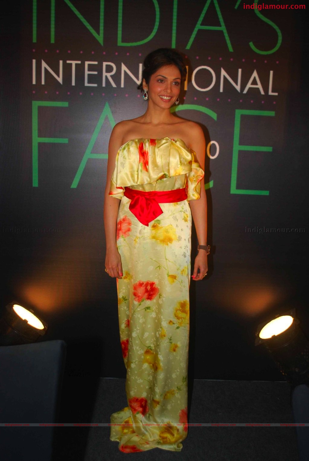 Eesha Koppikhar at the launch of India's International Face 2010 Event hd photo