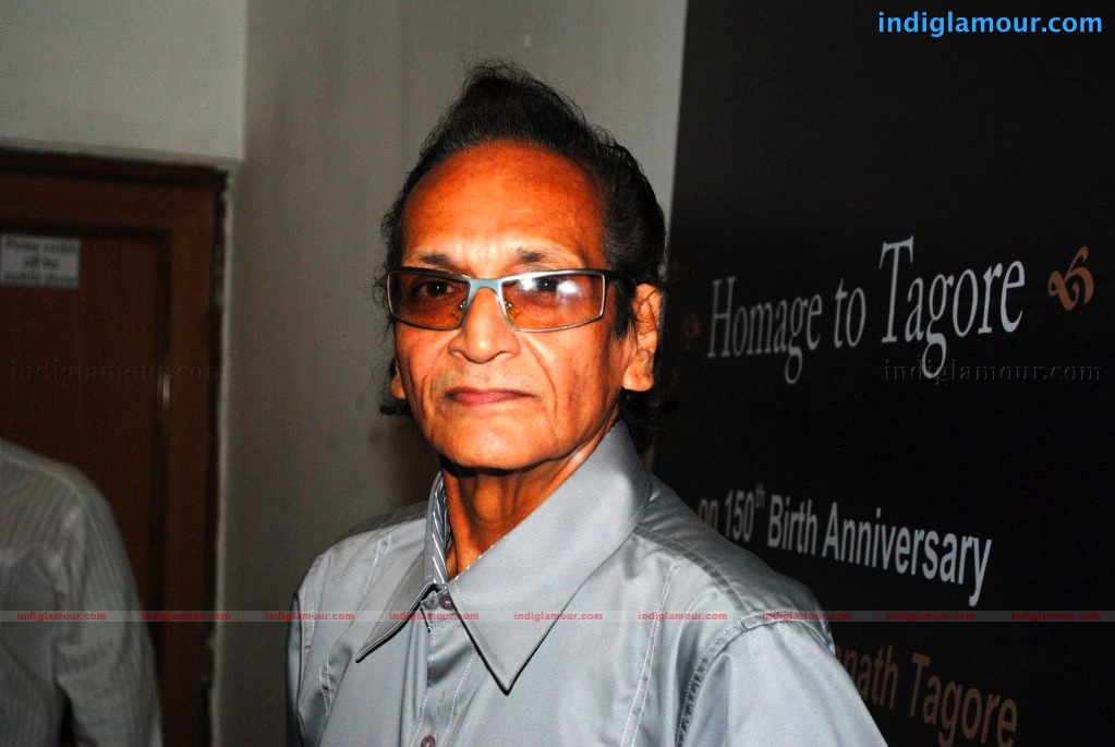Rituparna and Sudha pay homage to Ravindranath Tagore Event hd photo