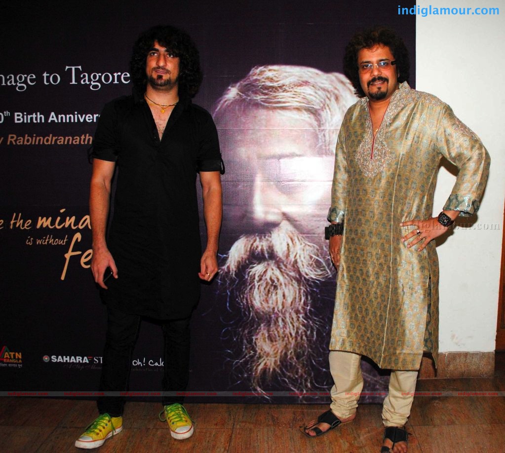 Rituparna and Sudha pay homage to Ravindranath Tagore Event hd photo