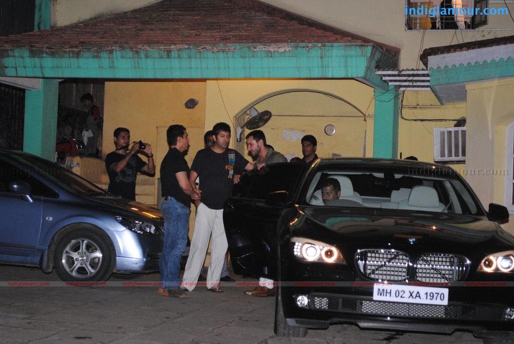 Salman at Aamir Khan's bash for Argentinian music director Event hd photo