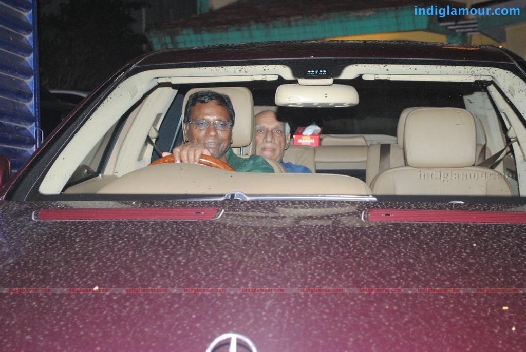 Salman at Aamir Khan's bash for Argentinian music director Event hd photo
