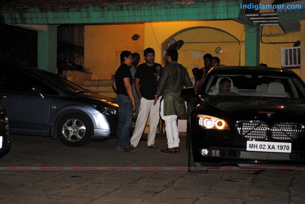 Salman at Aamir Khan's bash for Argentinian music director Event hd photo