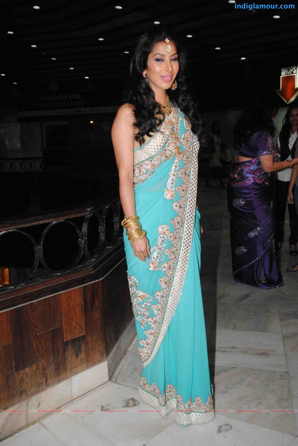 Sophie Chaudhary Sherlyn Chopra at 'Brides of Mumbai' exhibition Event hd photo