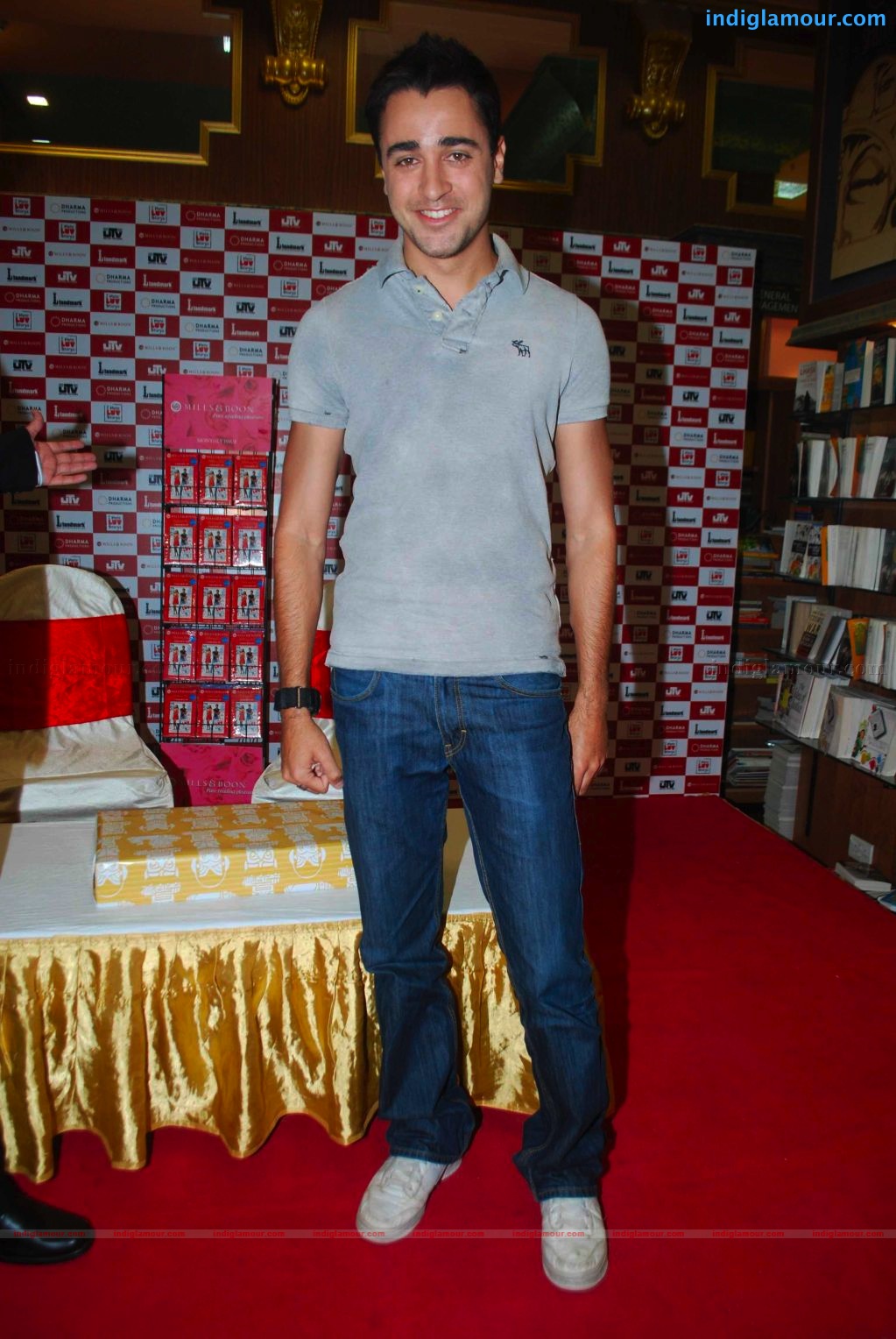 Imran Khan launches Mills N Boon book to Promote I hate Love Stories Event hd photo