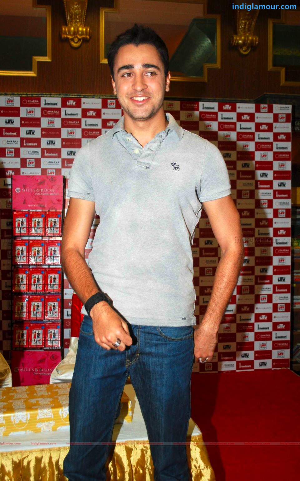 Imran Khan launches Mills N Boon book to Promote I hate Love Stories Event hd photo
