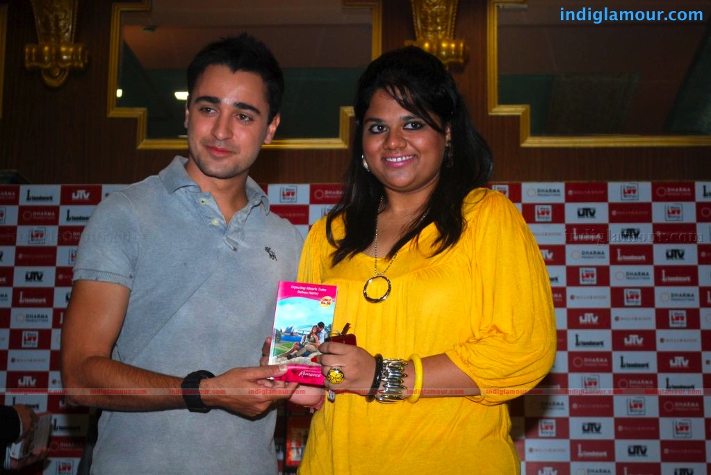 Imran Khan launches Mills N Boon book to Promote I hate Love Stories Event hd photo