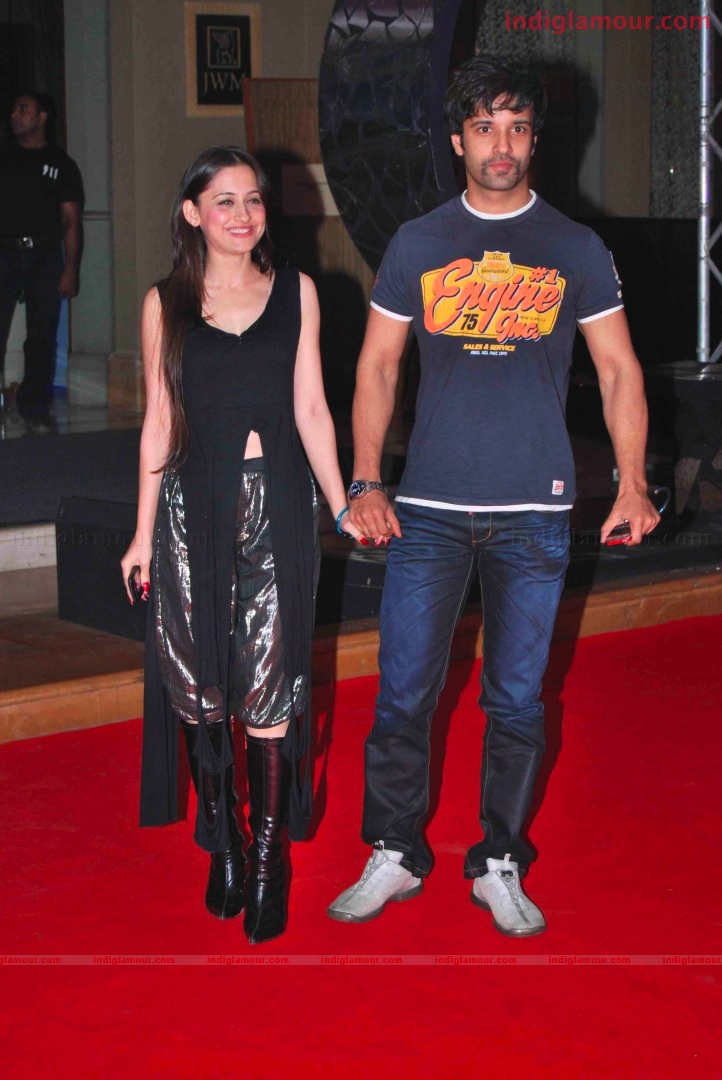 SRK and Akon bash Event hd photo