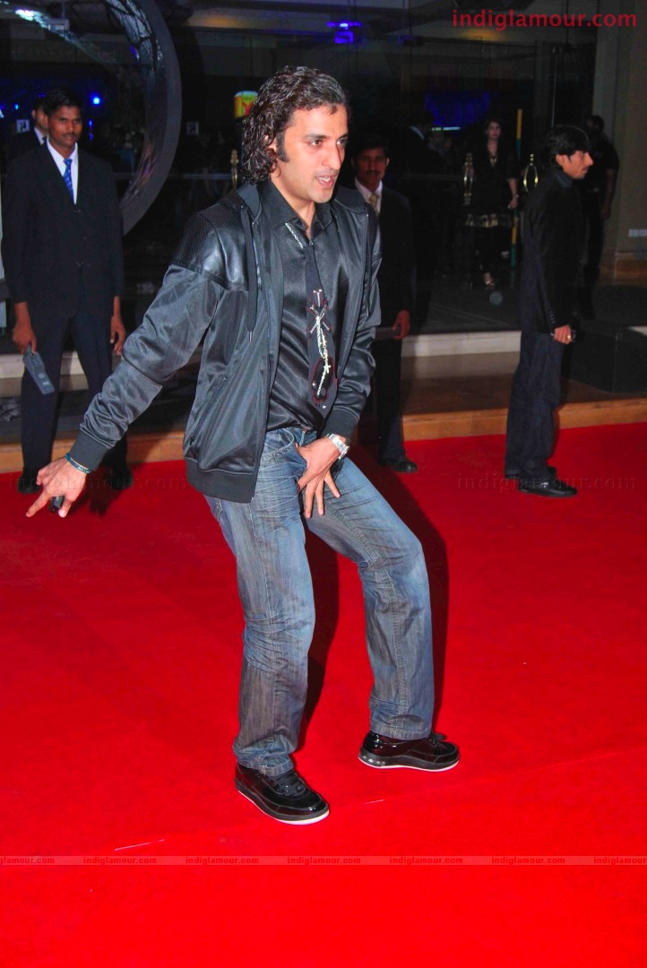 SRK and Akon bash Event hd photo