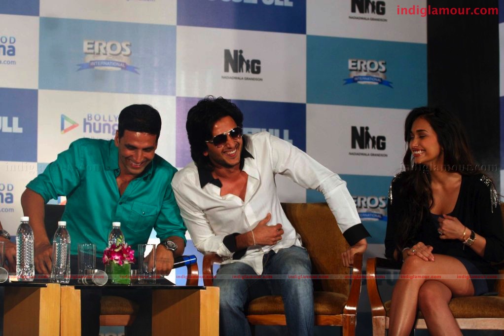 Housefull star cast press conference Event hd photo
