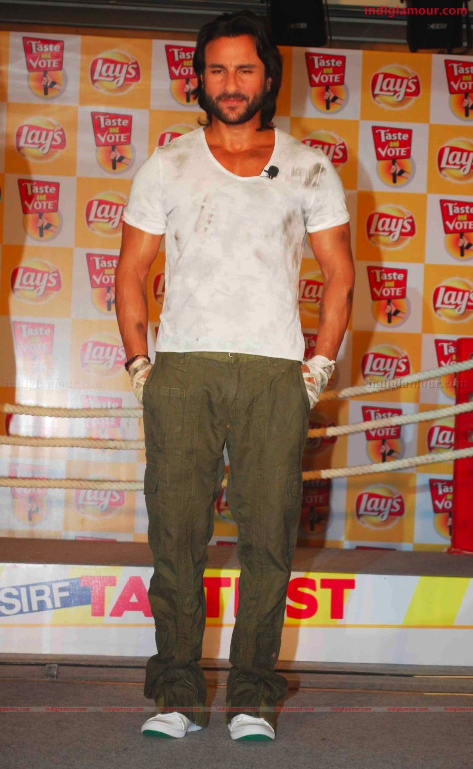 Saif Ali Khan Launches new flavours of Lays Event hd photo