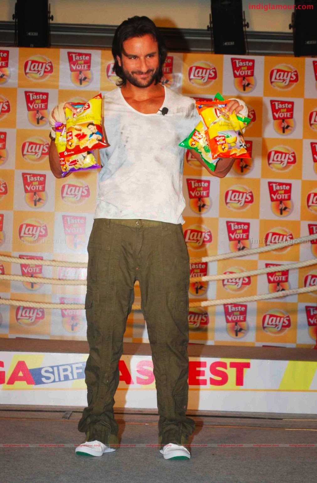 Saif Ali Khan Launches new flavours of Lays Event hd photo