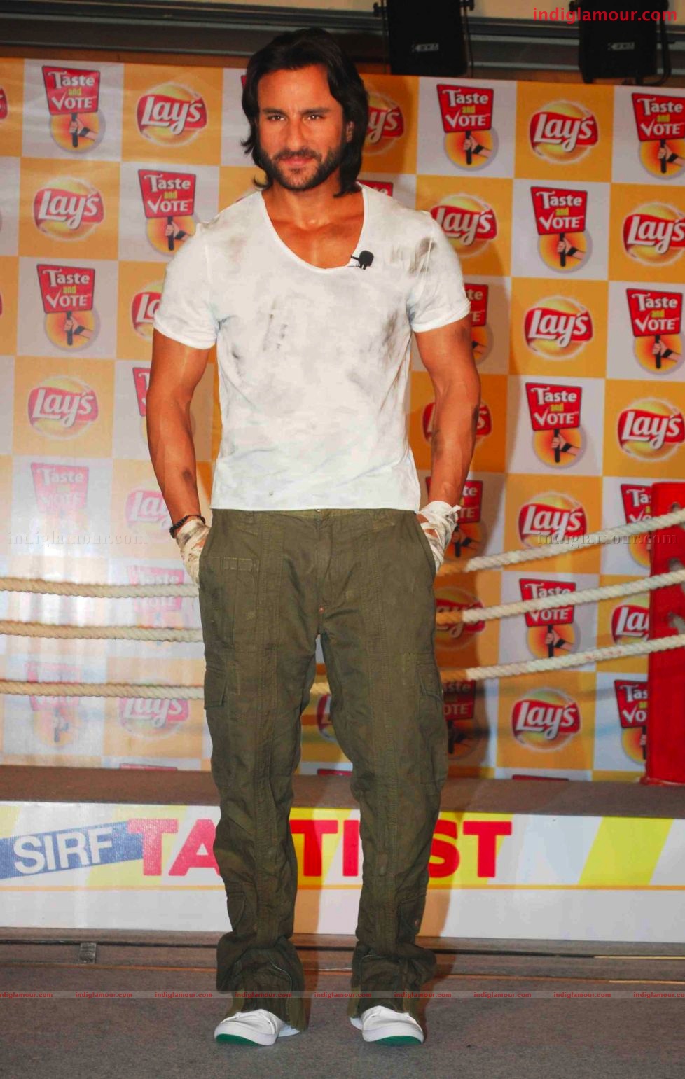 Saif Ali Khan Launches new flavours of Lays Event hd photo