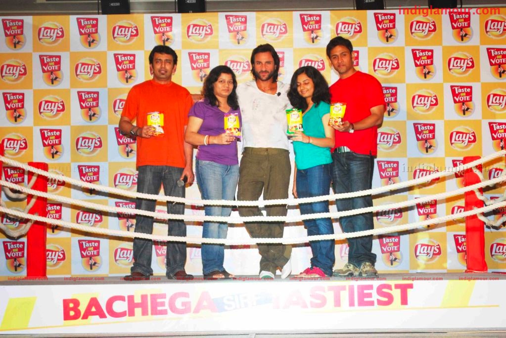Saif Ali Khan Launches new flavours of Lays Event hd photo