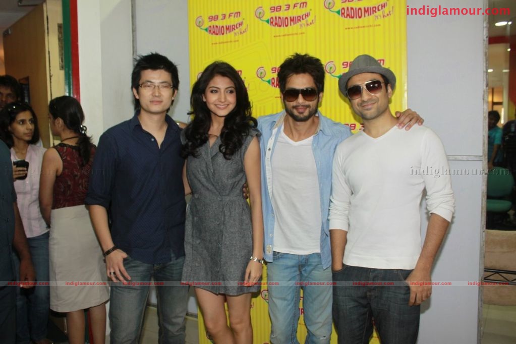 Badmash Company starcast  at  Radio Mirchi Event hd photo