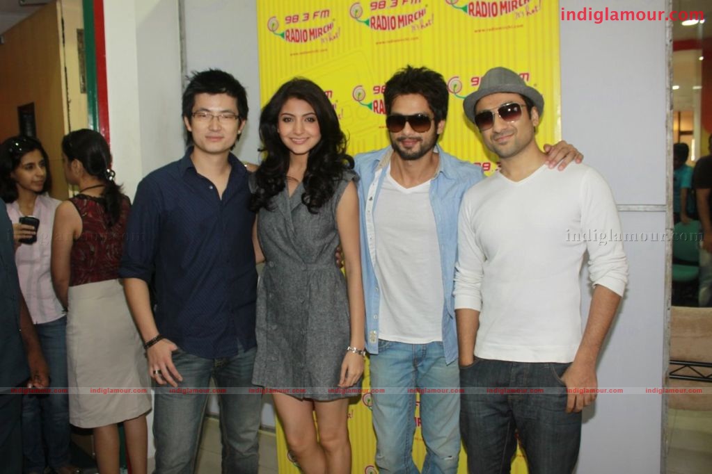 Badmash Company starcast  at  Radio Mirchi Event hd photo