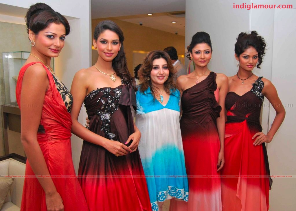 Zoya Launches its New Collection Greece  at zoya store Event hd photo