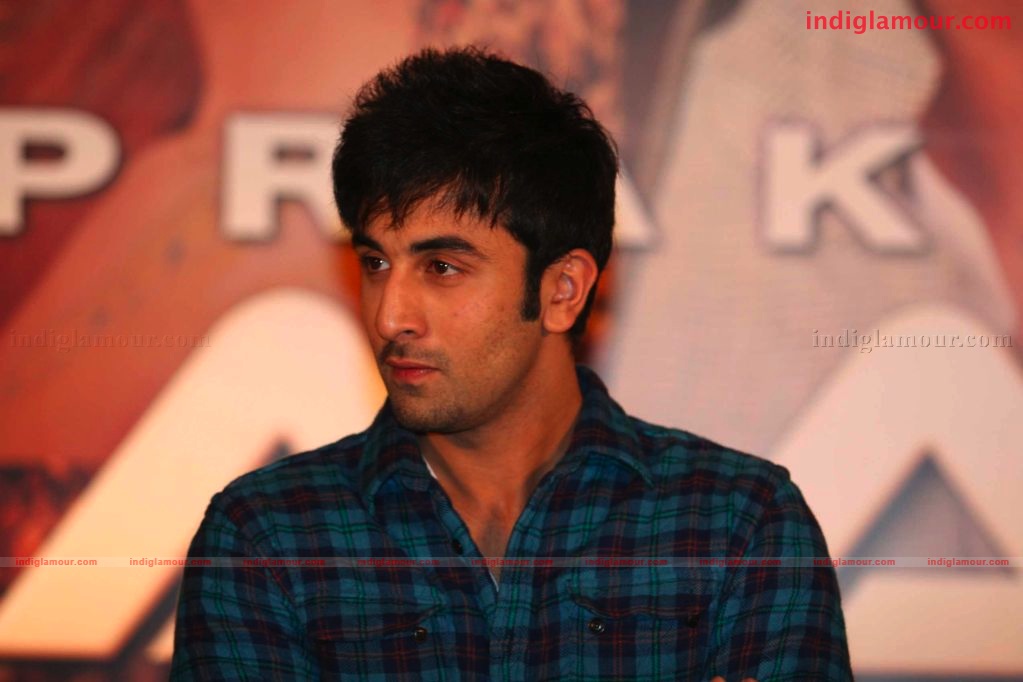 Raajneeti Press Conference Event hd photo