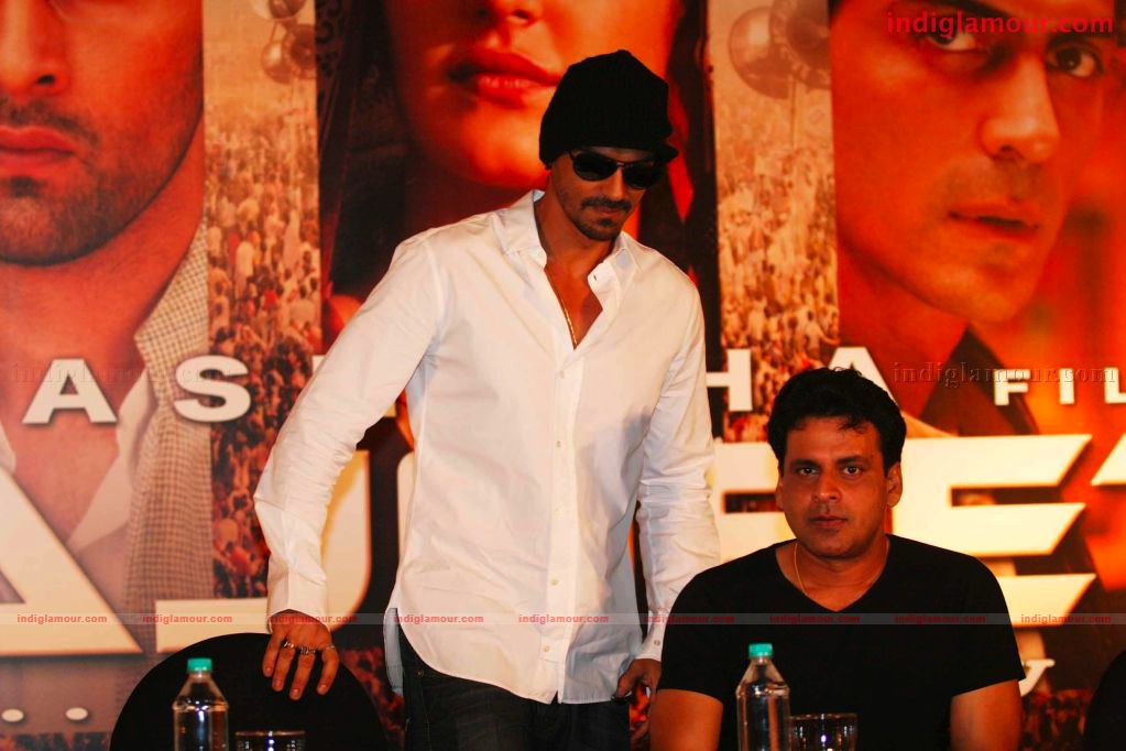 Raajneeti Press Conference Event hd photo