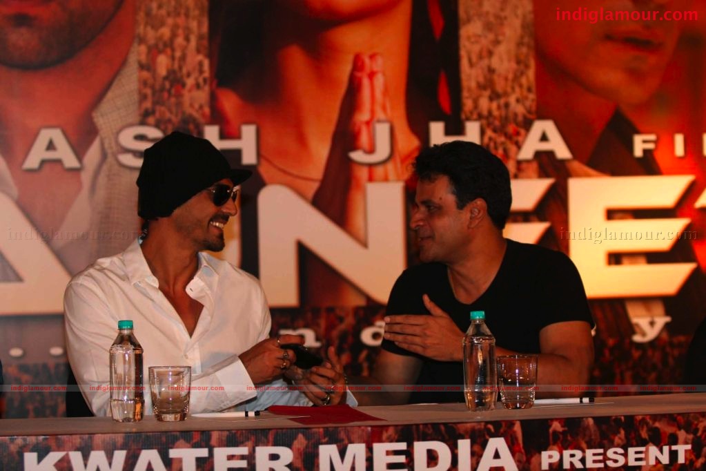 Raajneeti Press Conference Event hd photo