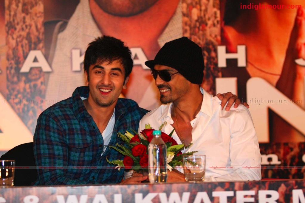 Raajneeti Press Conference Event hd photo