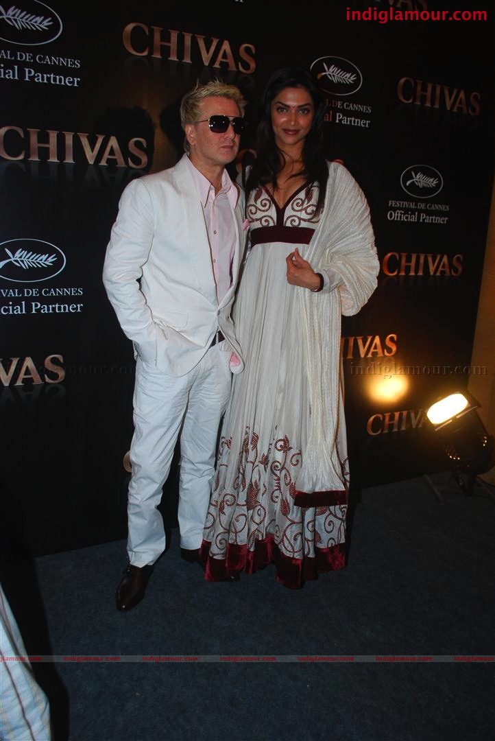 Deepika padukone and Rohit Behal at chivas press meet Event hd photo