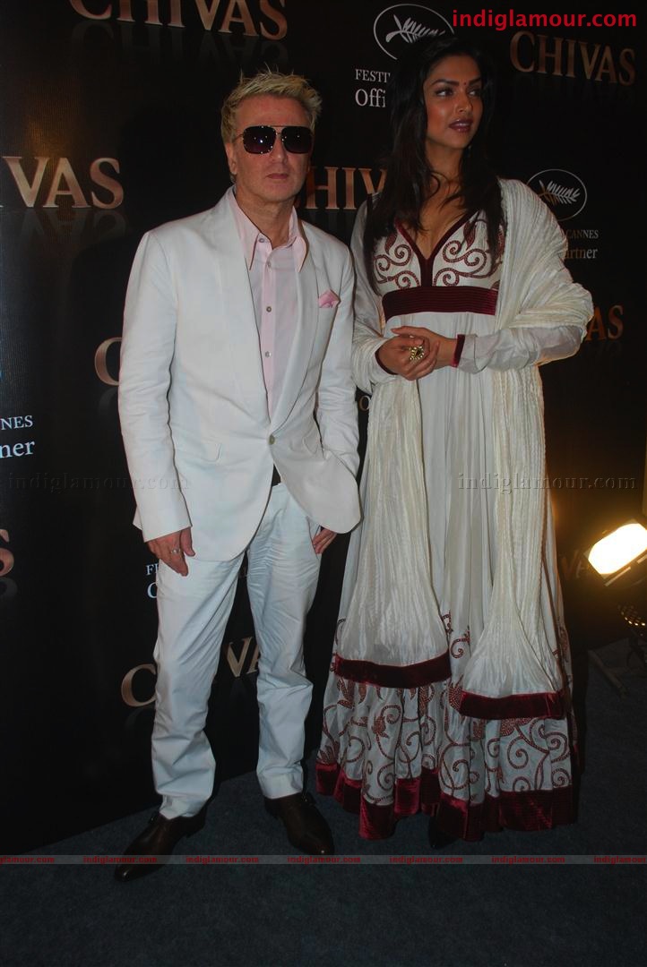 Deepika padukone and Rohit Behal at chivas press meet Event hd photo