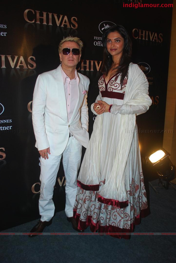 Deepika padukone and Rohit Behal at chivas press meet Event hd photo