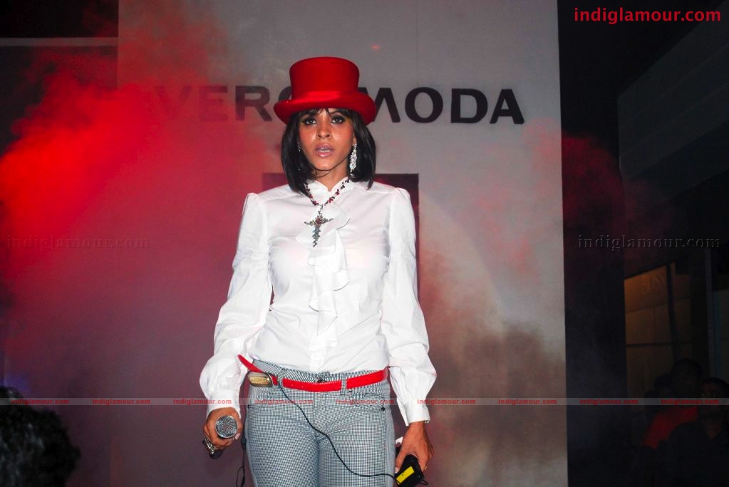 Vero moda store launch Event hd photo