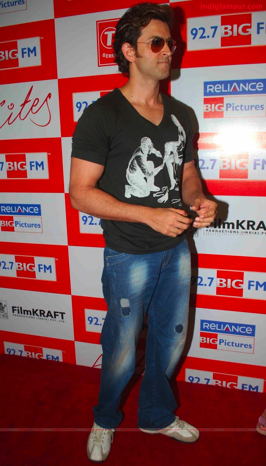 Hritik Roshan and Bárbara Mori met contest winners at Big FM Studio Event hd photo