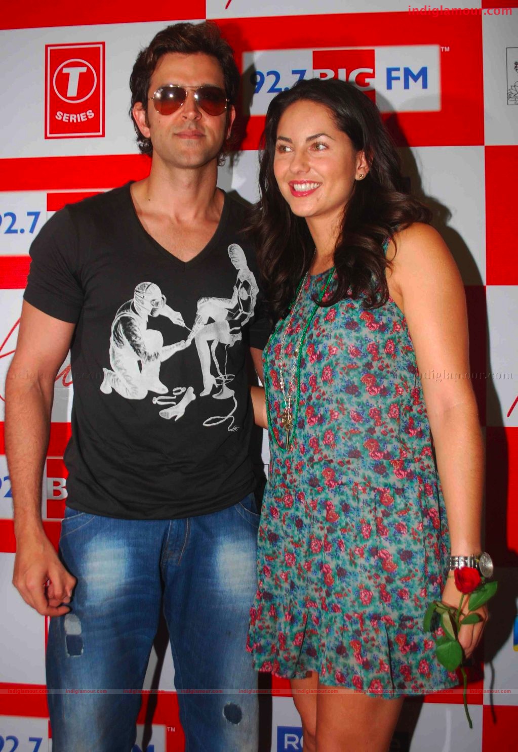 Hritik Roshan and Bárbara Mori met contest winners at Big FM Studio Event hd photo