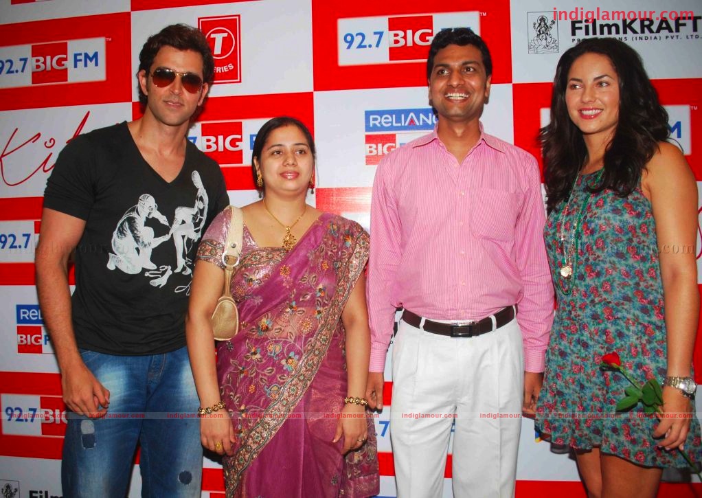 Hritik Roshan and Bárbara Mori met contest winners at Big FM Studio Event hd photo