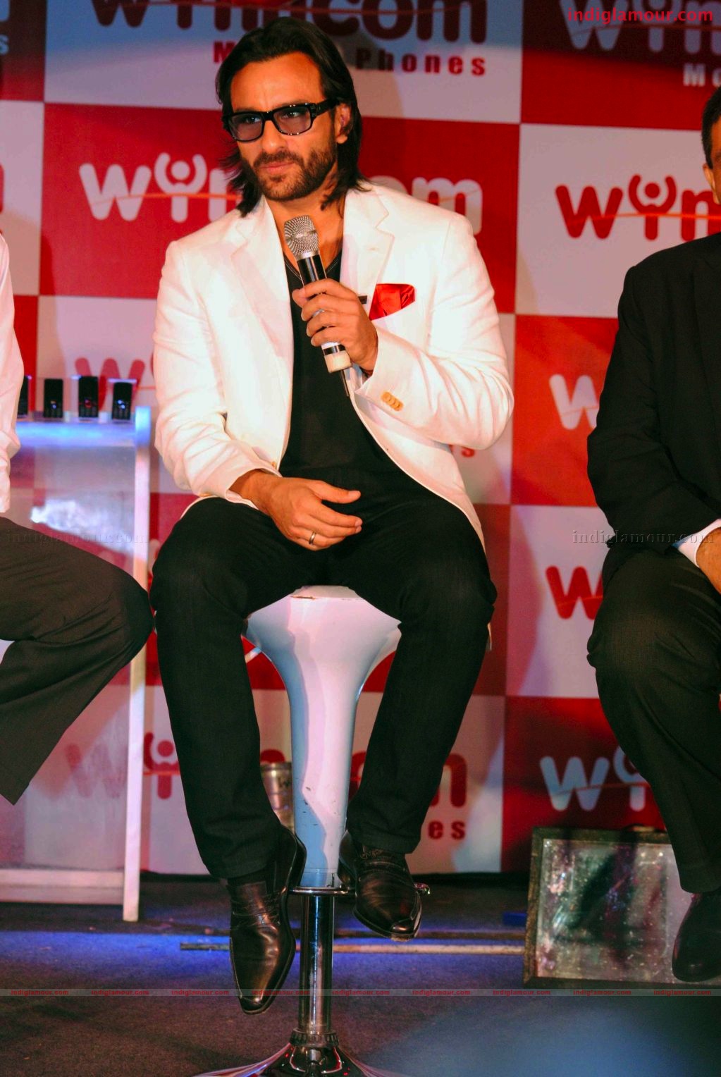 Saif Ali Khan launches Wyncom mobile Event hd photo