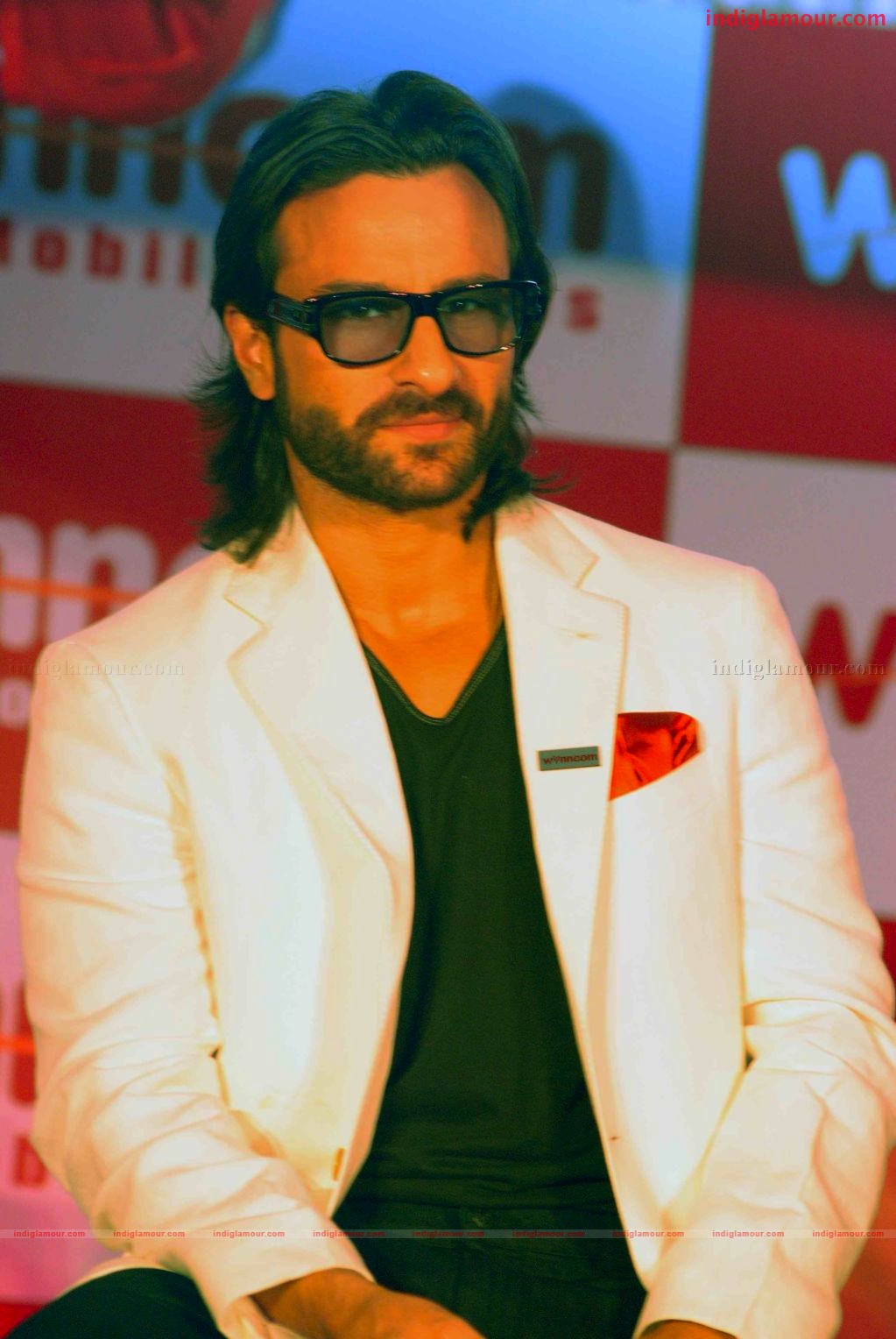 Saif Ali Khan launches Wyncom mobile Event hd photo