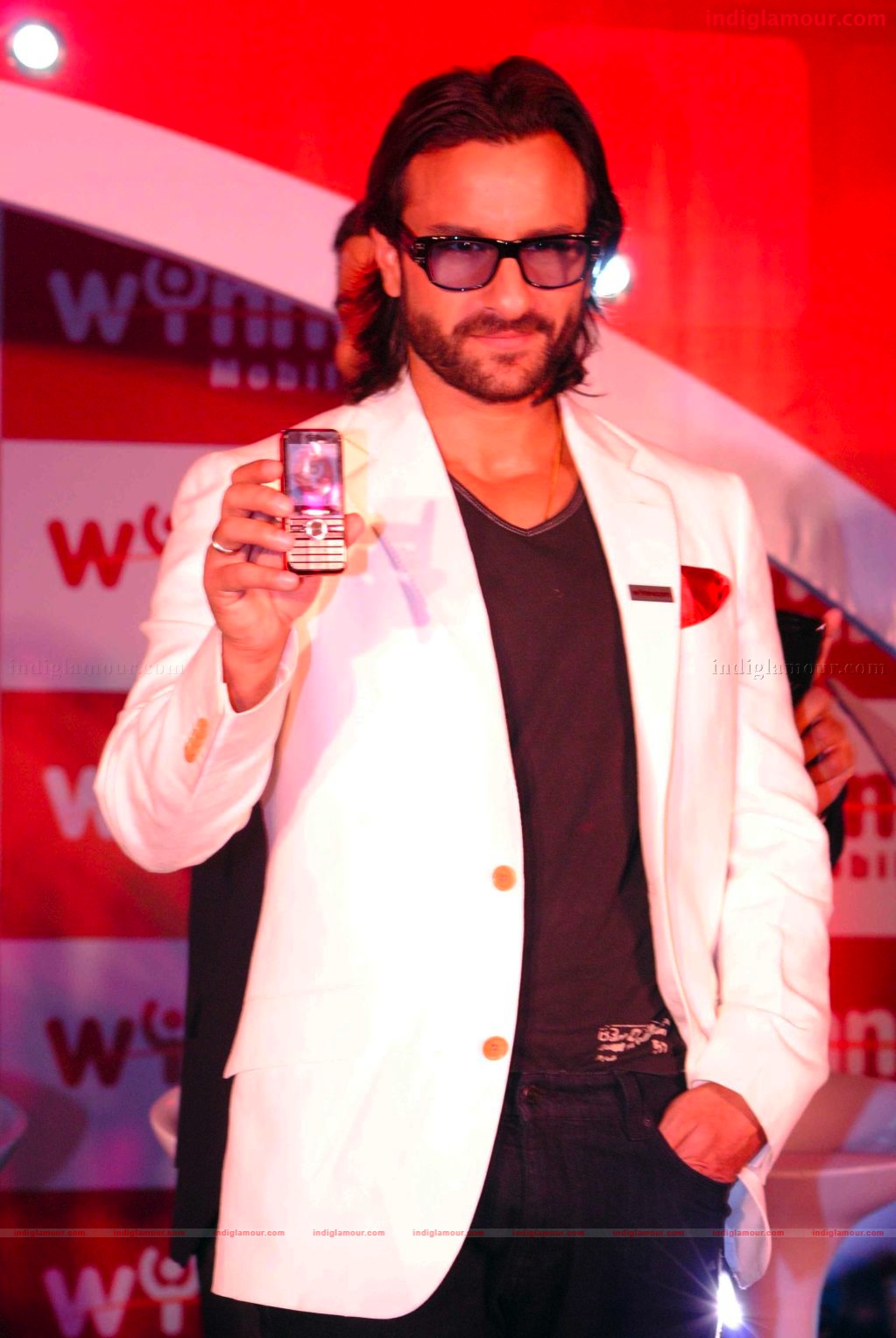 Saif Ali Khan launches Wyncom mobile Event hd photo