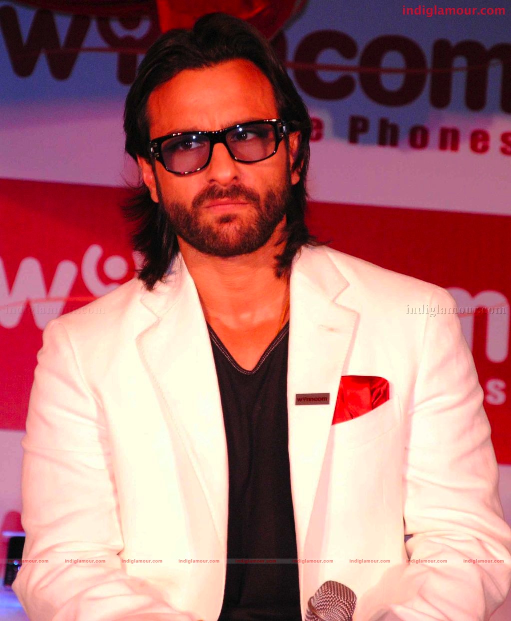 Saif Ali Khan launches Wyncom mobile Event hd photo
