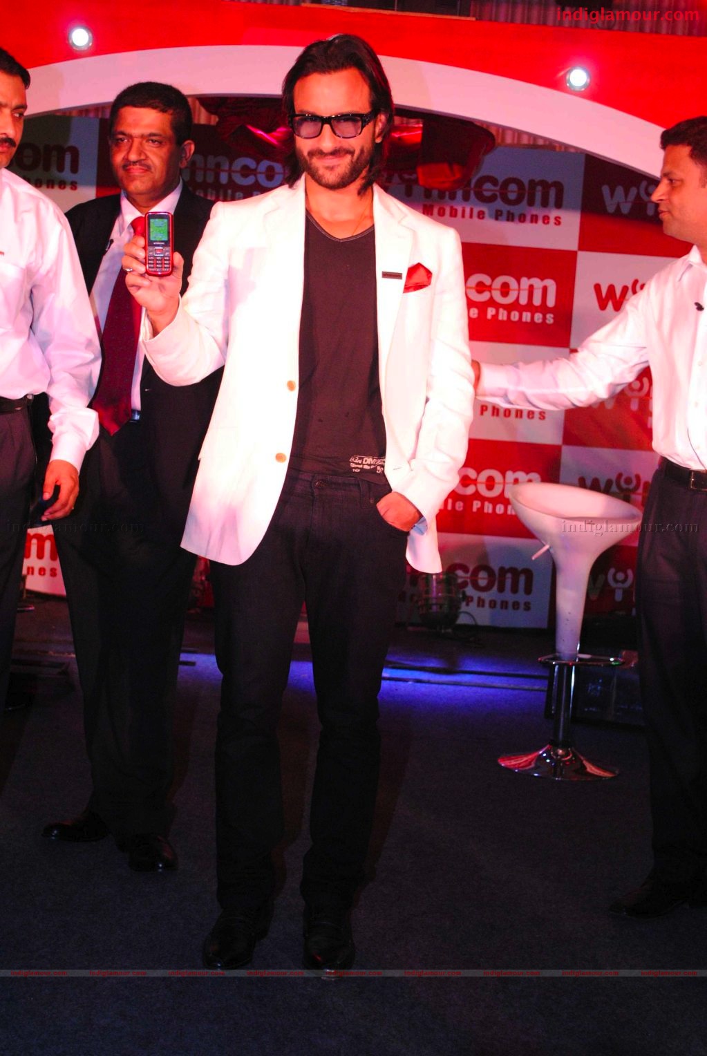 Saif Ali Khan launches Wyncom mobile Event hd photo