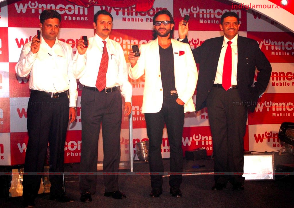Saif Ali Khan launches Wyncom mobile Event hd photo