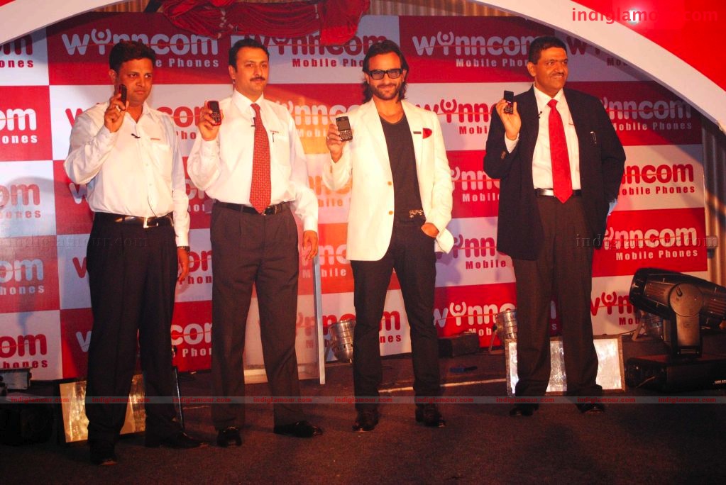 Saif Ali Khan launches Wyncom mobile Event hd photo
