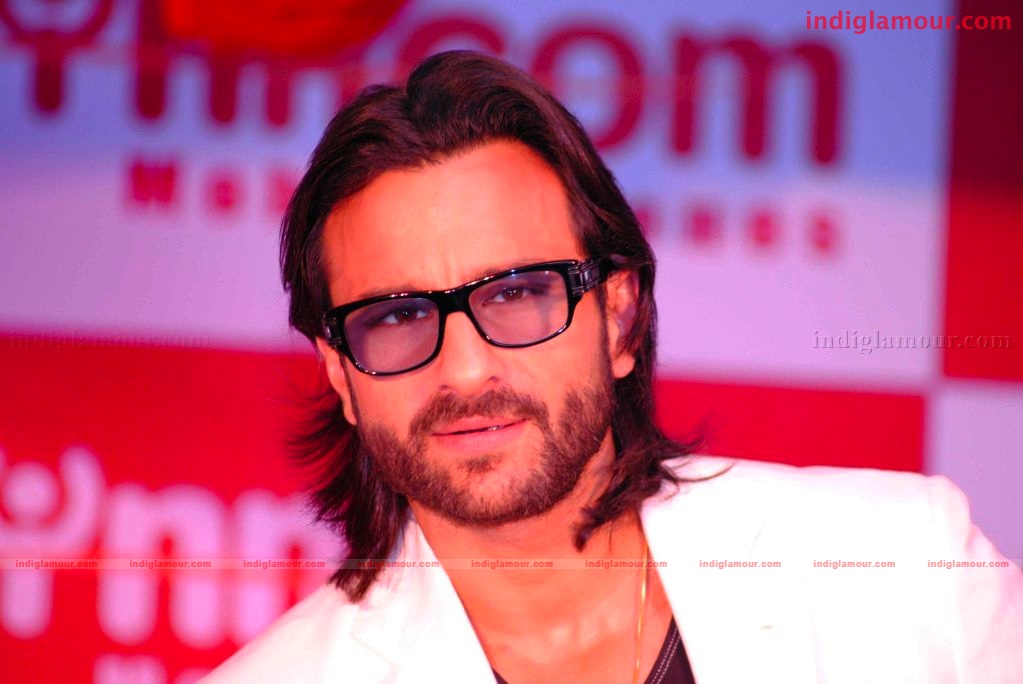 Saif Ali Khan launches Wyncom mobile Event hd photo