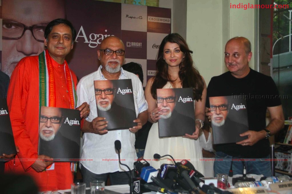 Aishwarya Rai at  Pritish Nandy's Book Launch Event hd photo