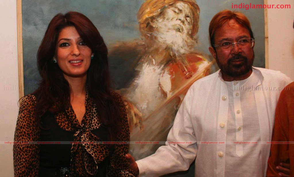 Rajesh Khanna and Twinkle Khanna inagurates Prithvi Soni's Exhibition Event hd photo